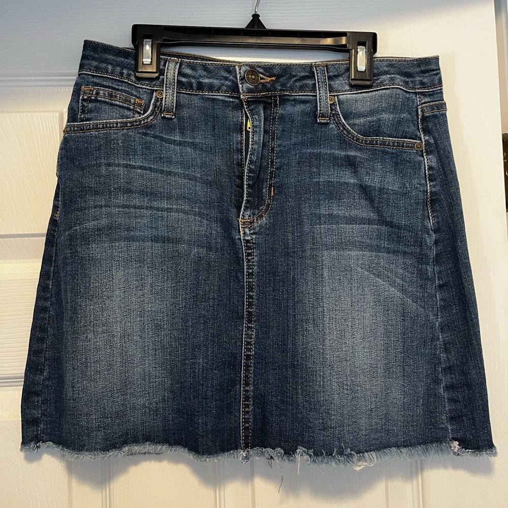 Just Black Denim skirt